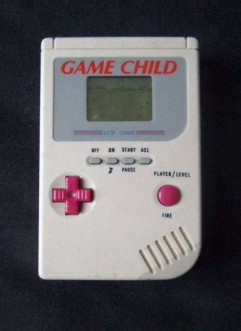 GAME BOY HELYETT.
