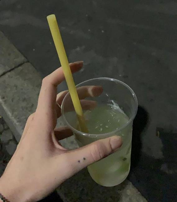 Ebben az olasz bárban tésztát adnak szívószál helyett.