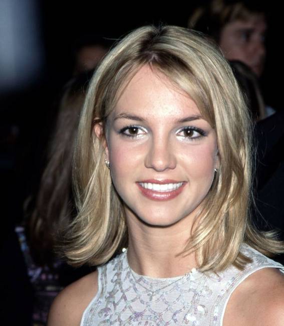 Britney Spearsnek egy zenekarban kellett volna énekelnie.