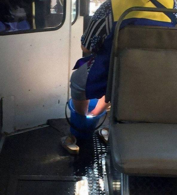 Ő tudja, hogyan kell hasznosan kihasználni az utazással töltött időt.