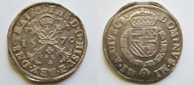 „Ezt az 1570-ben készült érmét Hollandiában találtam."
