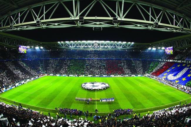 A sportesemények is megváltoztak: íme egy Juventus - Inter meccs a karantén elrendelése előtt és után.