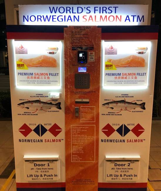 A világ első norvég lazac automatája is itt található.