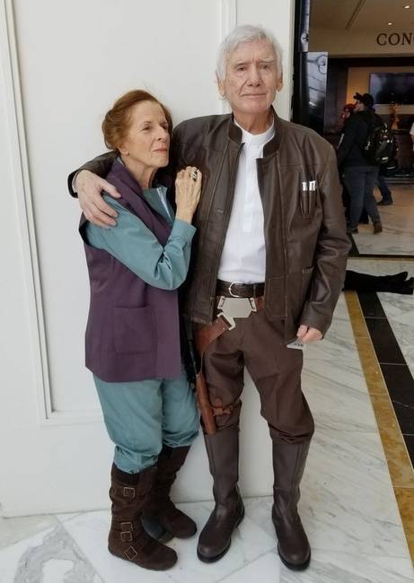 Ez az idős házaspár tökéletes Leia hercegnő és Han Solo cosplayt hozott össze.