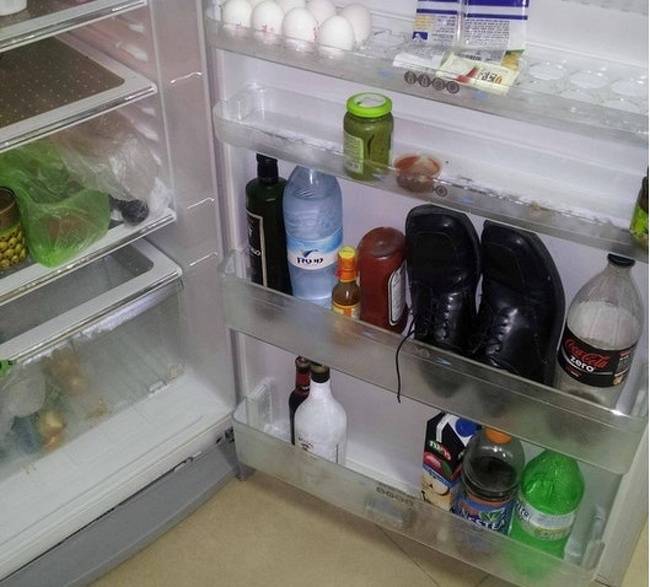 Amikor a részeg éned is nagyon félti az új cipődet.