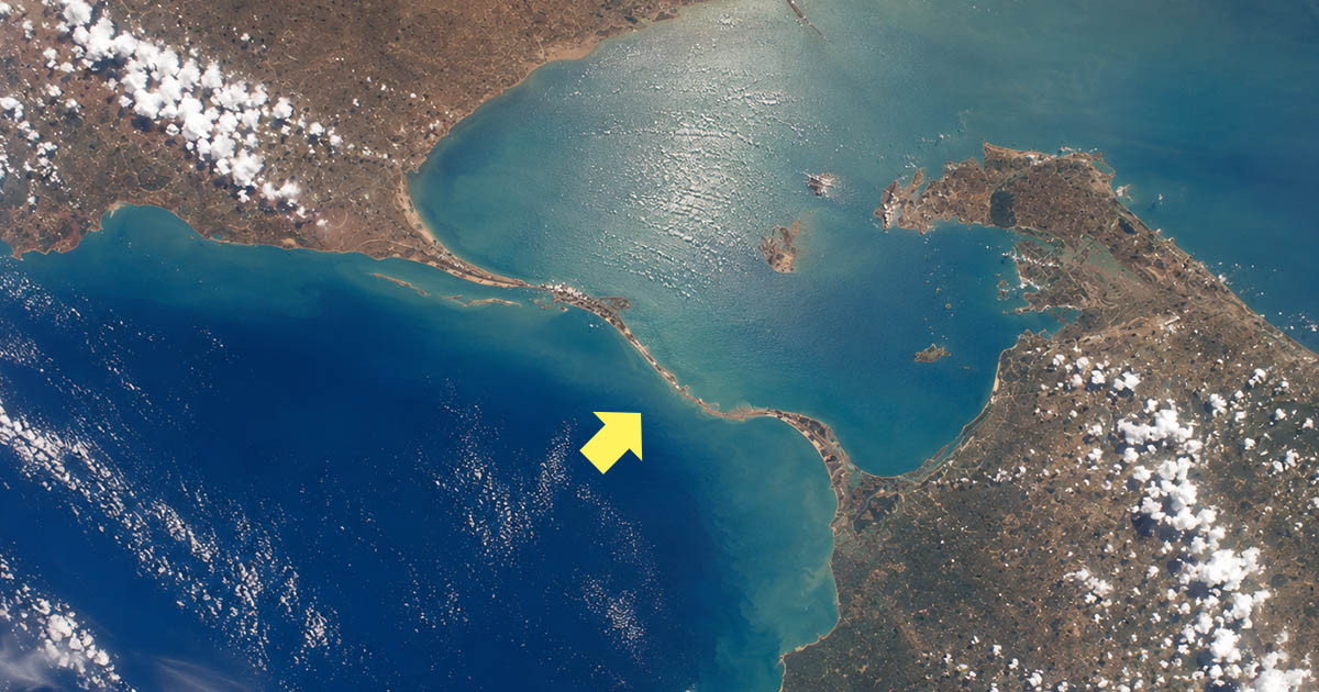 A 48 km hosszú Ádám-híd: a hinduk szerint ez egy ember által létrehozott építmény