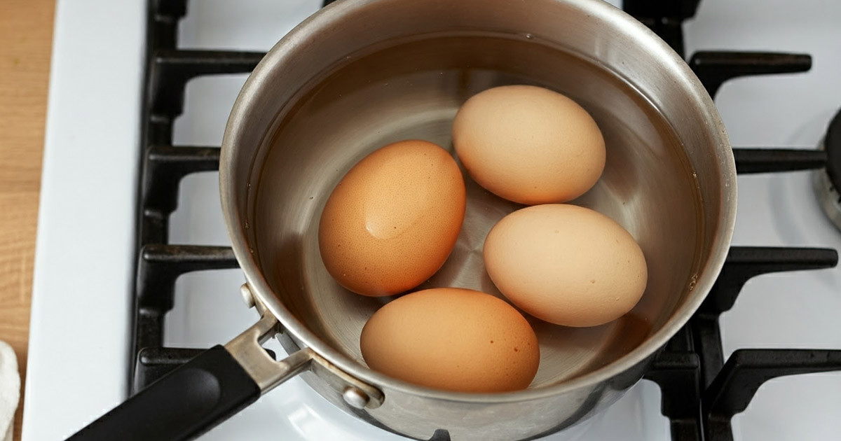 Miért sózzuk meg a vizet tojásfőzés közben?