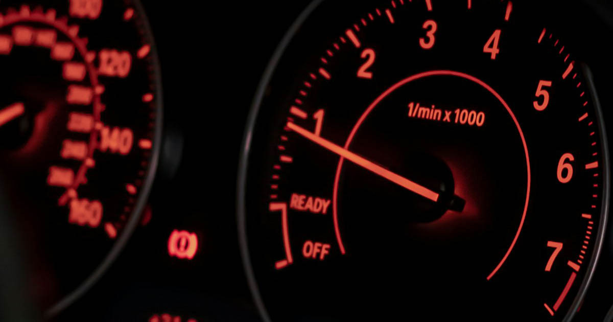 Milyen fordulatszámmal kell haladni, hogy a motor sokáig boldog legyen? Megosztom az észrevételeimet