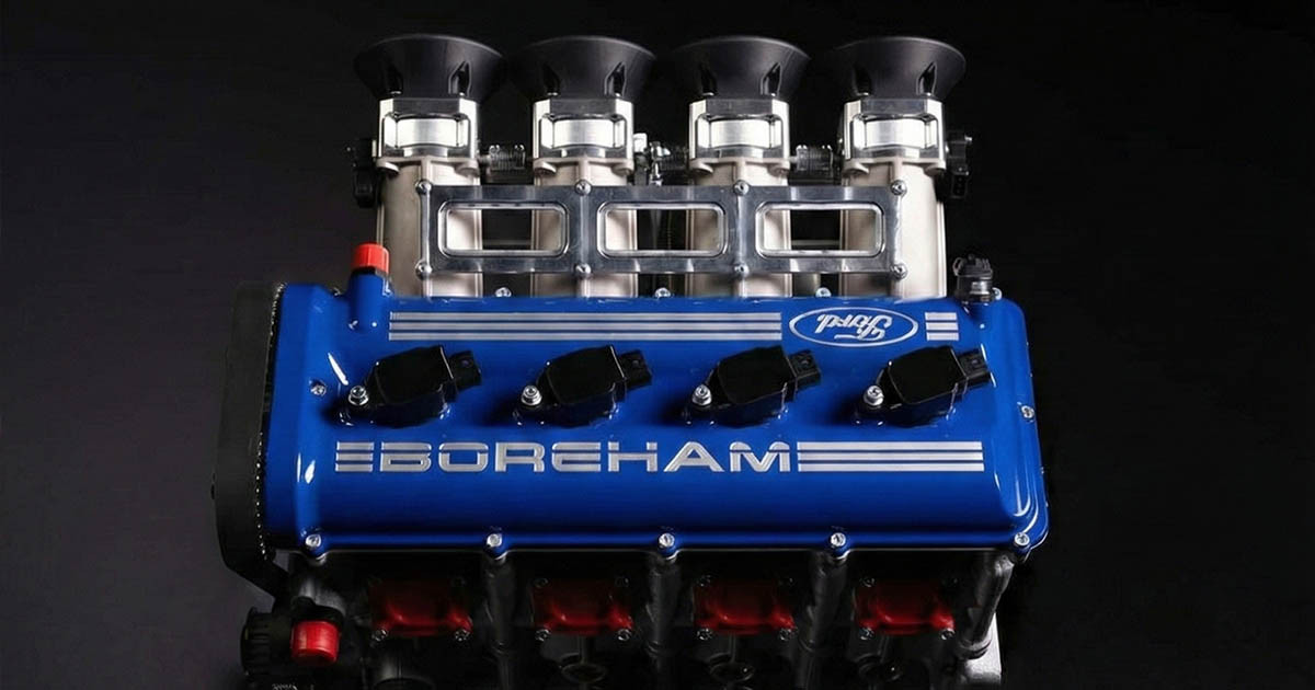 A britek egyedi benzinmotort alkottak: 324 lóerő egy 2,1 literes lökettérfogatból, 85 kg súlyú és 10 000-es fordulatszámon jár – turbó nélkül
