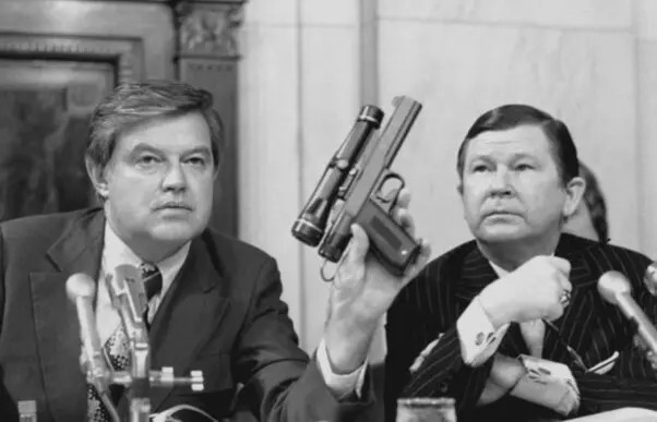 A szívroham-fegyver: A CIA által a hidegháború alatt kifejlesztett baljós fegyver története