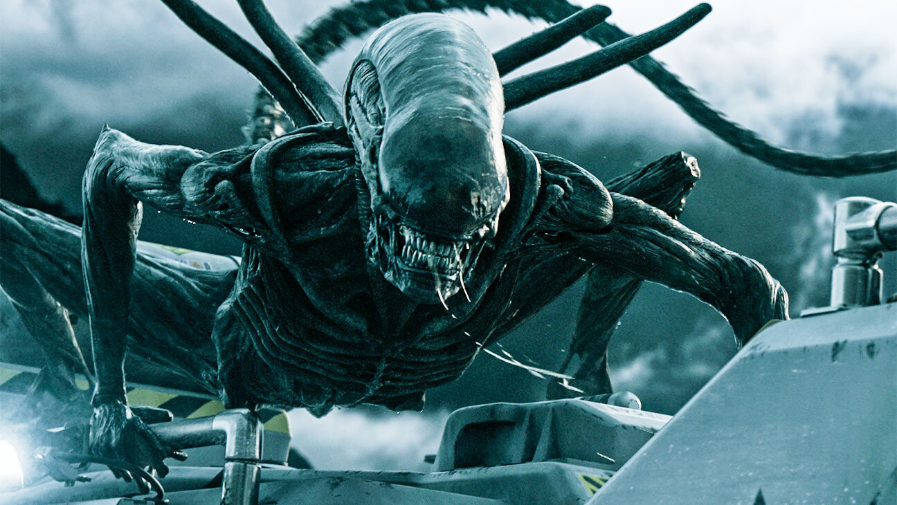 A Raised by Wolves showrunnere írja a következő Alien-film forgatókönyvét